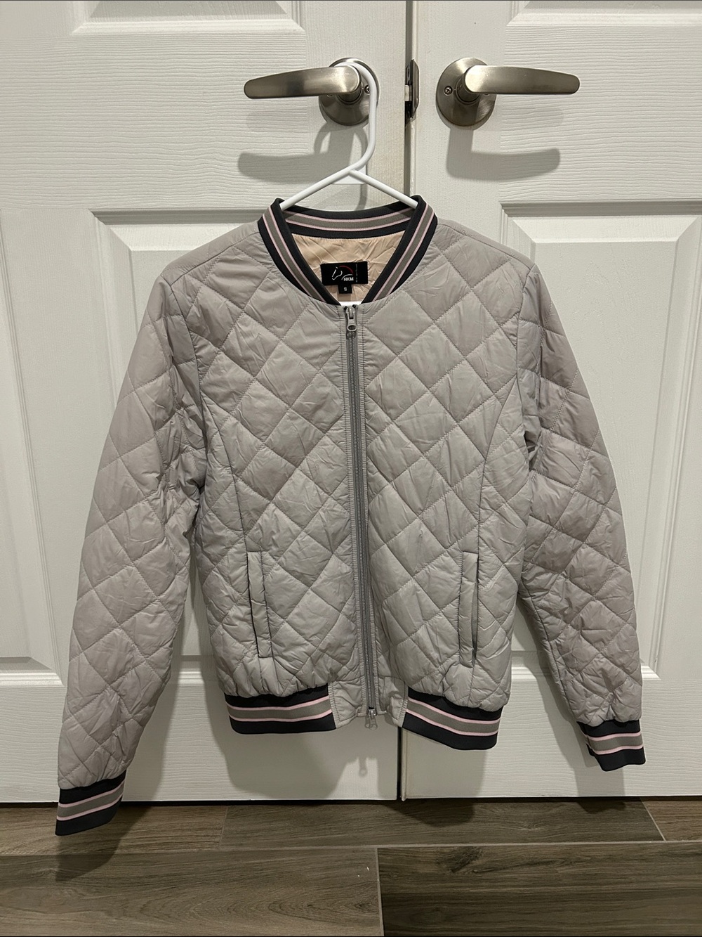 Quilted Bomber Jacket in Light Gray - HKM